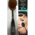 MAGIC COLLECTION Blending & Contouring Oval Brush