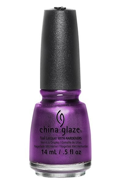 CHINA GLAZE  Nail Lacquer (0.5 fl.oz/14ml) - Coconut Kiss
